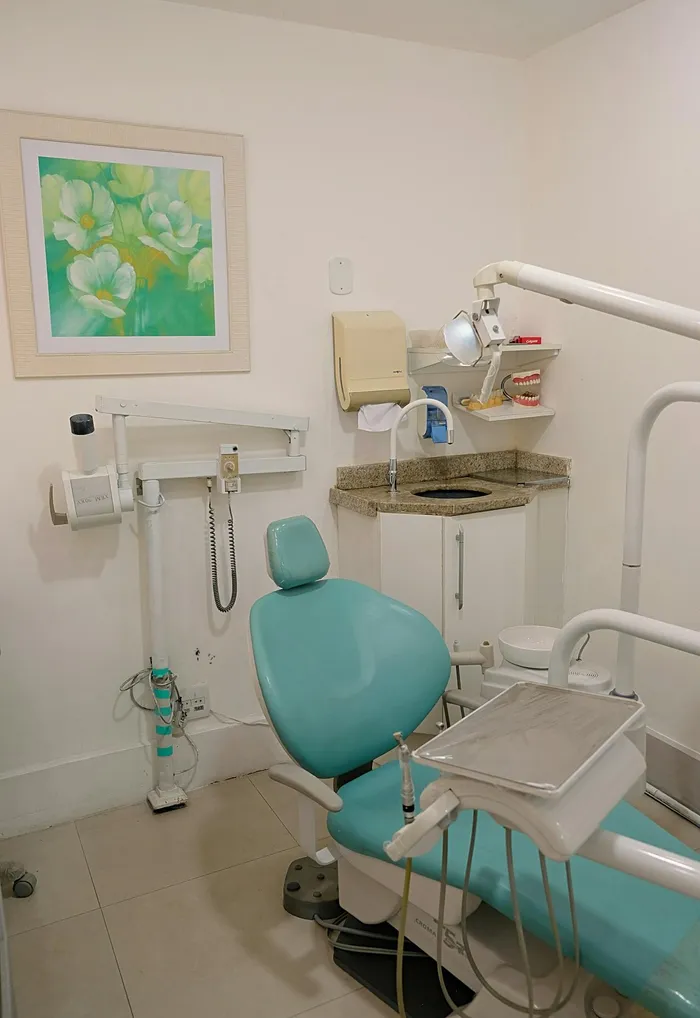 Modern dental clinic interior at a specialist smile design practice in Antalya, Turkey